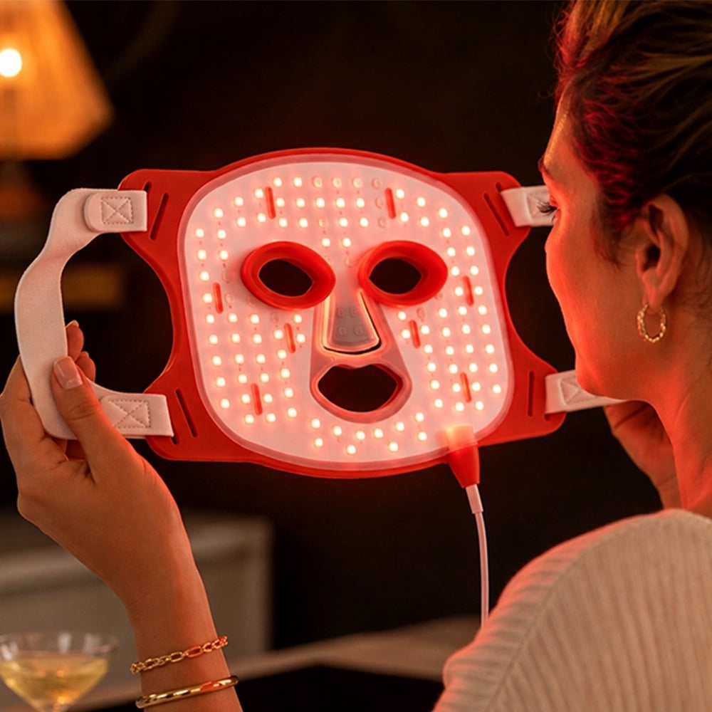 Binnenzijde van het Liroma GLOW led gezichtsmasker voor rood licht therapie